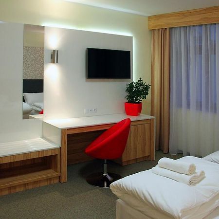 Hotel Przy Baszcie Λέγκνικα Εξωτερικό φωτογραφία