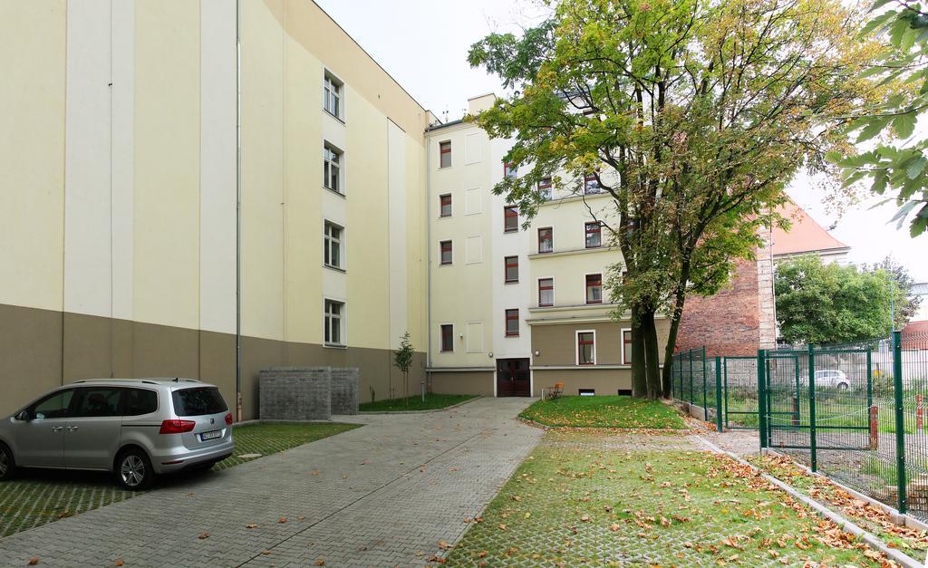 Hotel Przy Baszcie Λέγκνικα Εξωτερικό φωτογραφία